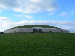 newgrange | Small Group Tours Ireland